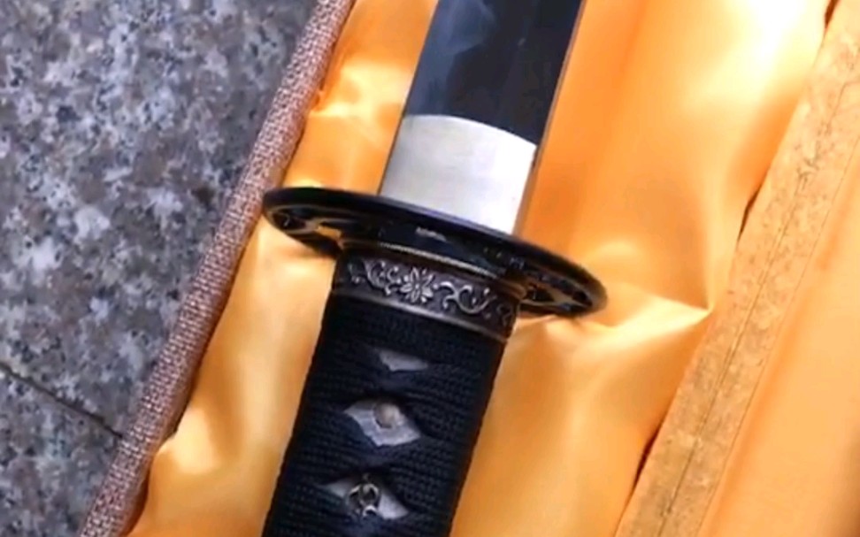 和泉守兼定极化_和泉守兼定_和泉守兼定和大和守安定