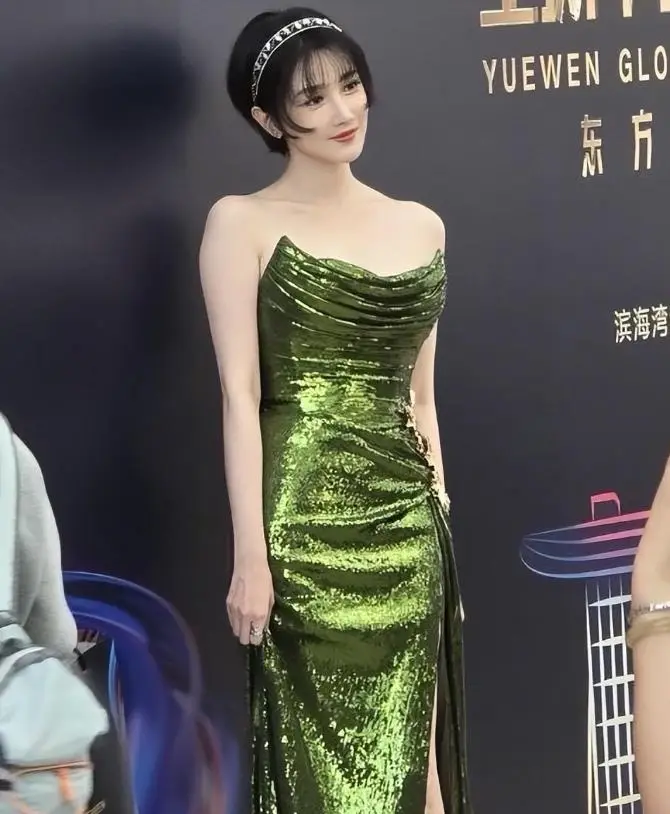 dnf稀有装扮各部位属性_dnf稀有装扮多少钱一件_dnf稀有装扮