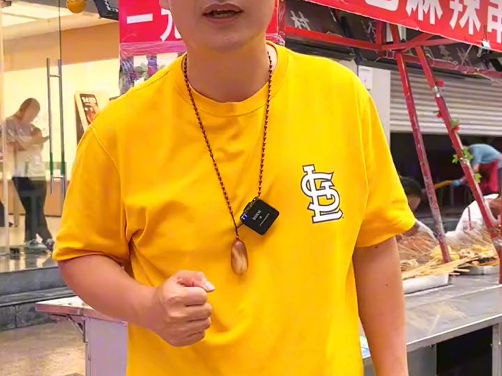挣啤酒主播能赚多少钱_1个啤酒主播能挣多少_500个啤酒主播能挣多少