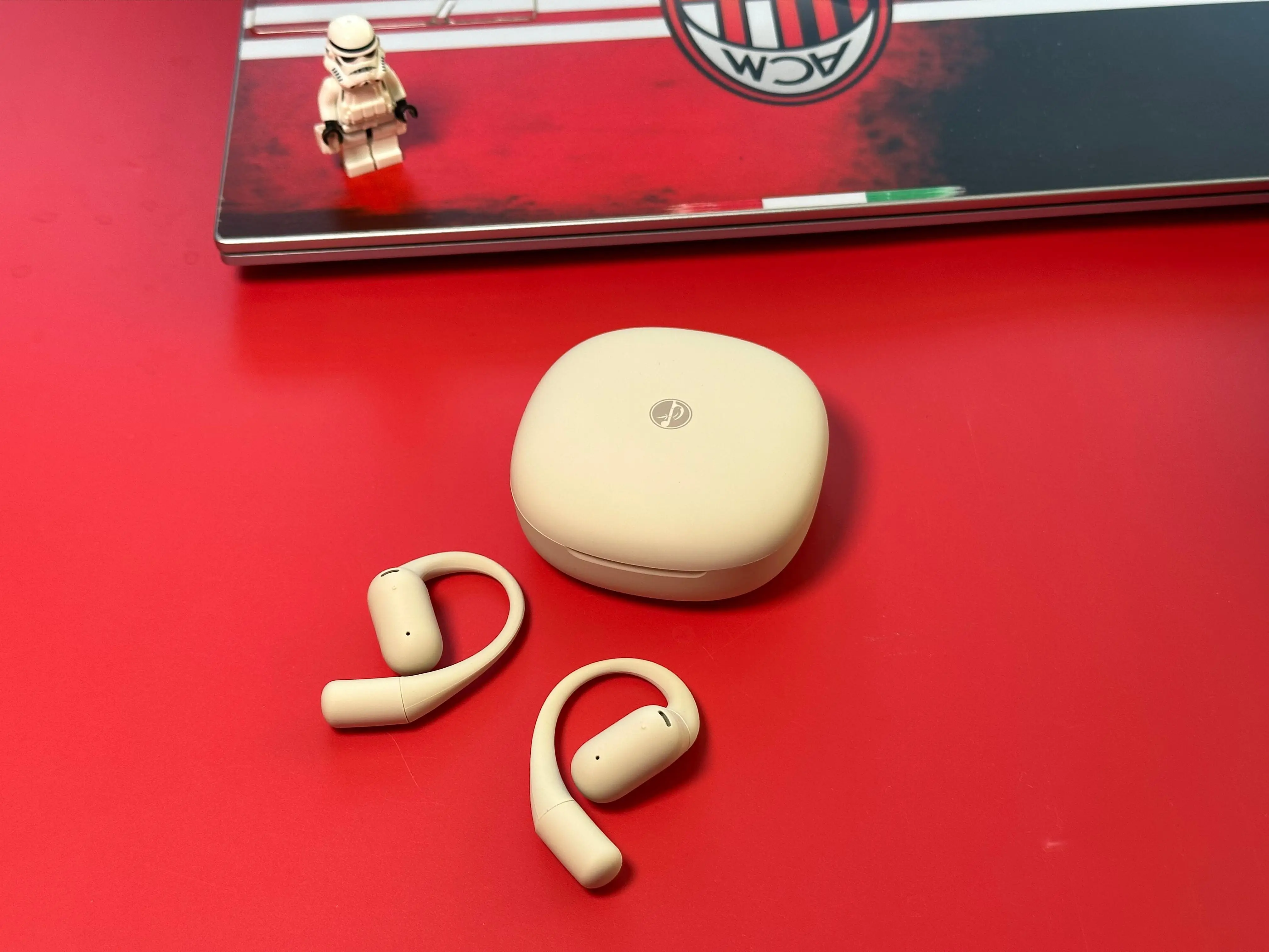 闹钟声音耳机_怎样使闹钟只在耳机响_闹钟在耳机响