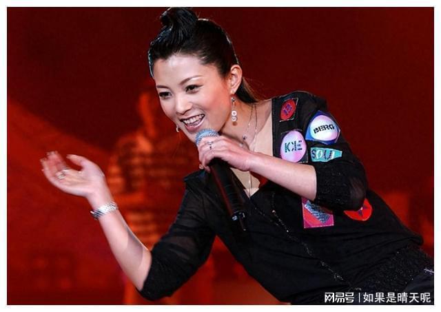 透明跳舞衣服_跳舞透明衣服叫什么_跳舞透明衣服怎么搭配